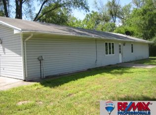 7008 Fritz Dr, Cedar Creek, NE 68016