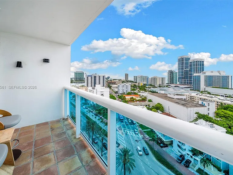 6770 Indian Creek Dr #Penthouse B — Photo 3