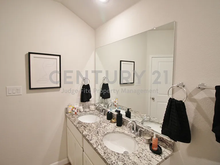 3225 Purple Ash Dr — Photo 19