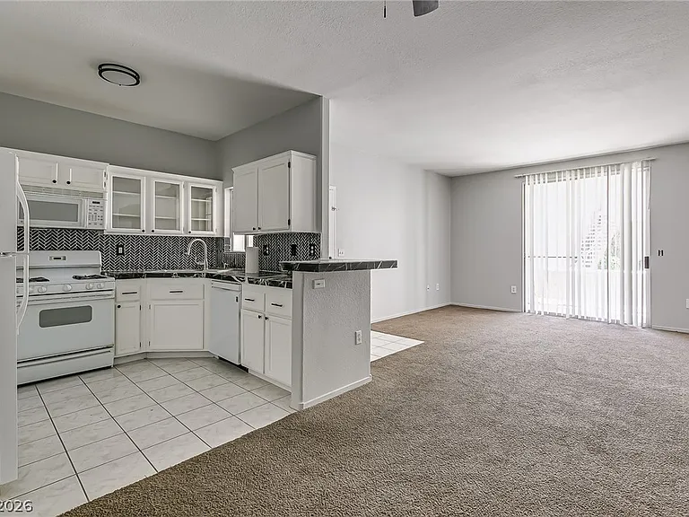 1300 S Arlington St #123 — Photo 1