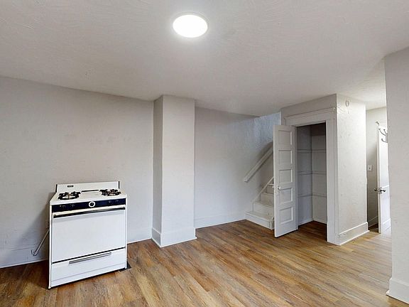 4th image of 1141 McKinley Ave #3