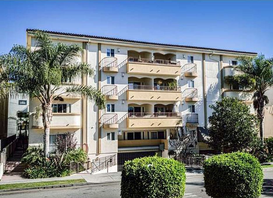1st image of 1828 Glendon Ave Penthouse 1