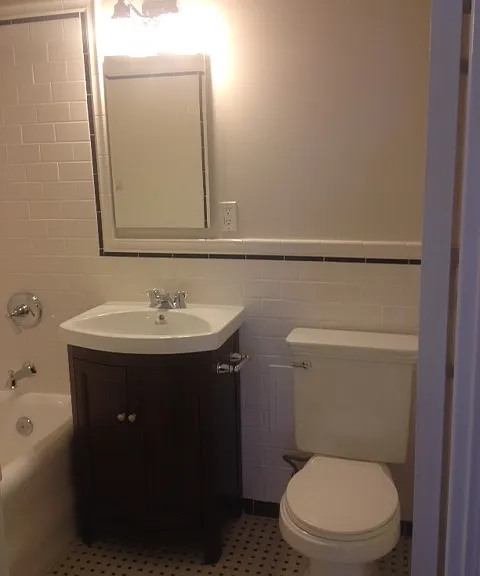 Ambassador Apartments — Photo 13