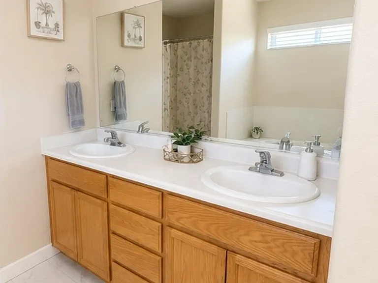 693 Kensington Cir — Photo 12