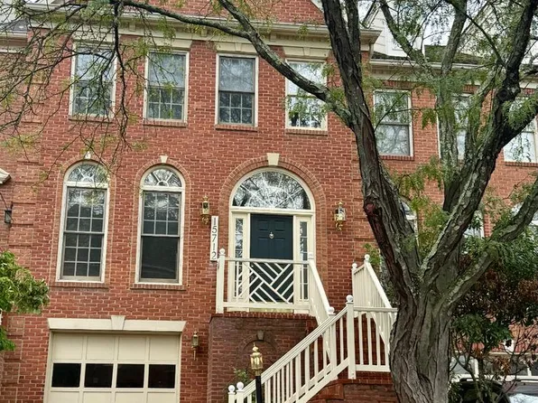 15712 Cherry Blossom Ln, Gaithersburg, MD 20878