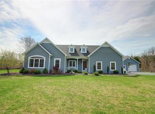 323 Silver Hill Rd, Newark, NY 14513