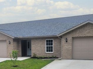 203 Knollton Dr, Millersburg, OH 44654