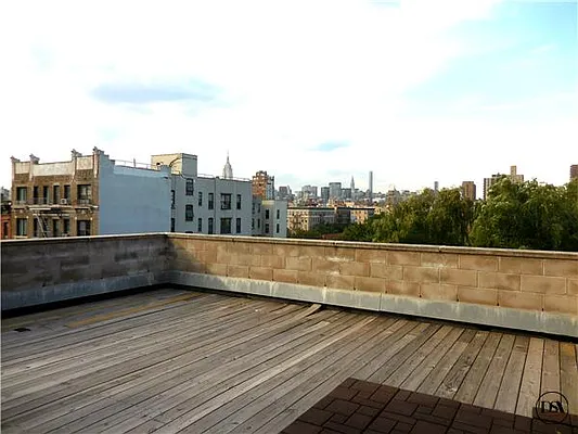Rented by DSA Realty | media 10