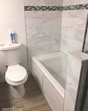 4th image of 2350 Flamingo Way