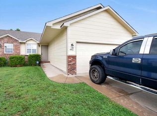 9921 E Kinkaid Cir, Wichita, KS 67207