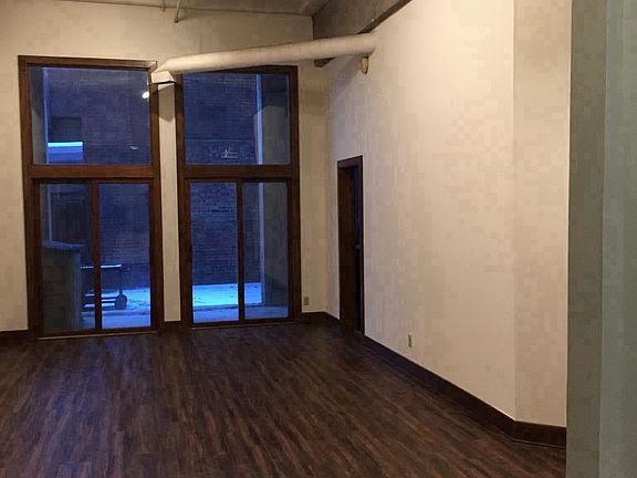 2nd image of 611 N Park Ave APT 106