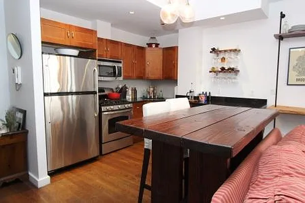 Sold by N.C. Pepe Corp. | media 22