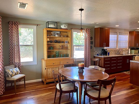 4th image of 15393 Avenue 264