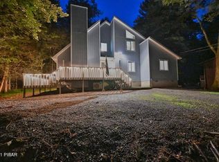 108 Brookfield Rd, Lake Ariel, PA 18436