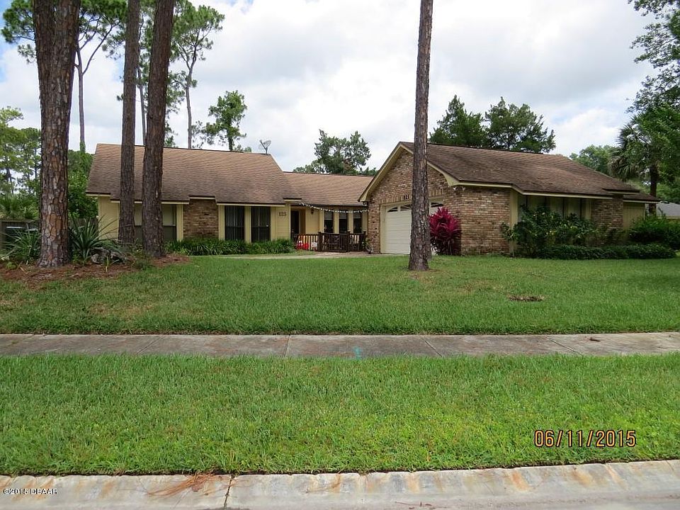 1st image of 125 Point O Woods Dr