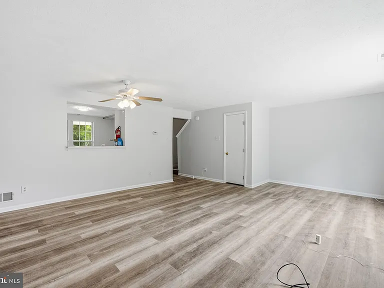 217 Vista Ct — Photo 7