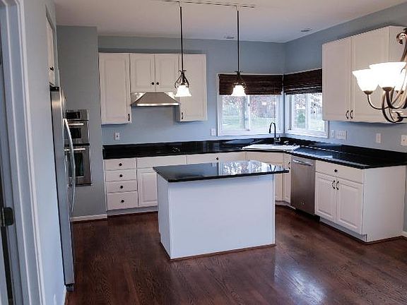 5th image of 10204 Lurawoods Ct