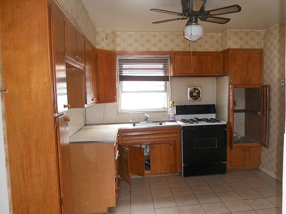 2nd image of 8660 235th Ct #1