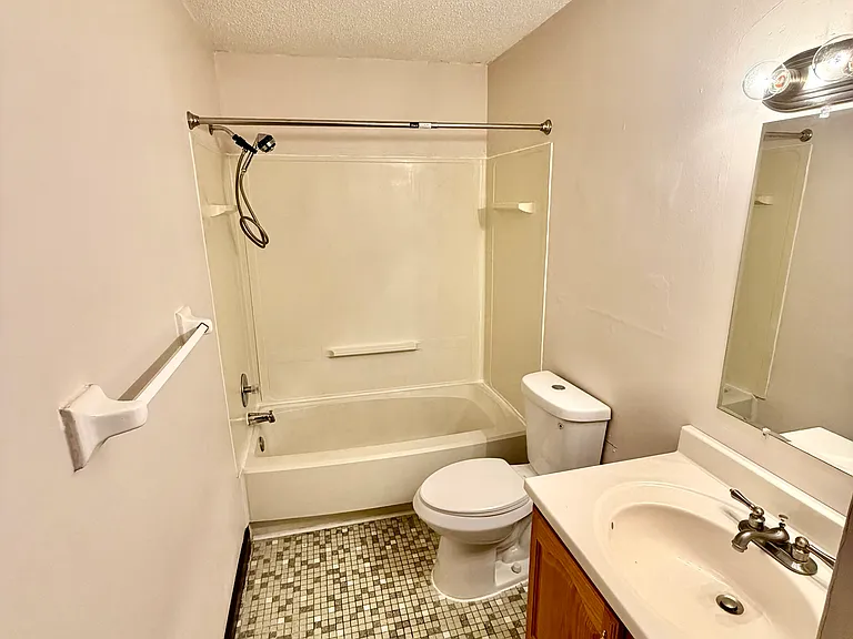 6433 Douglas Dr N — Photo 8
