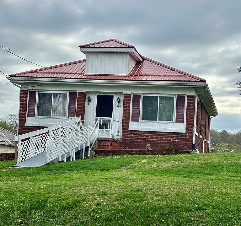 1st image of 709 Springdale Avenue