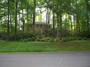 1109 Flor Ln, Mclean, VA 22102