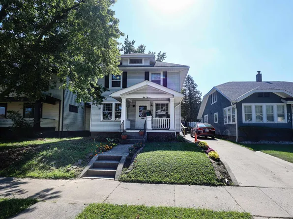 318 Lexington Ct, Fort Wayne, IN 46806
