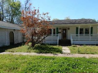 1306 Davis St, New Madrid, MO 63869