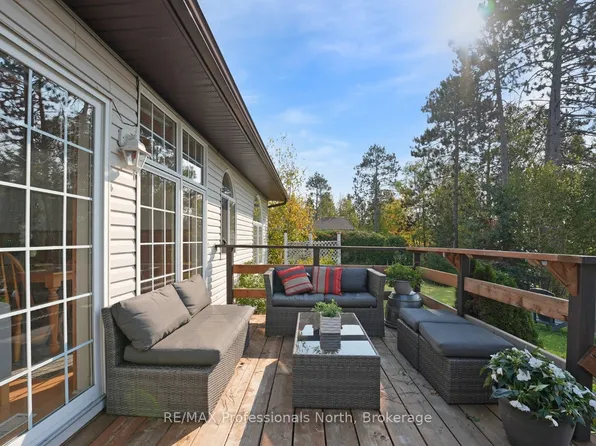 756 Arbor Vitae Rd, Madawaska Valley, ON K0J 1B0