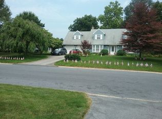 218 Audrey Dr, Lititz, PA 17543