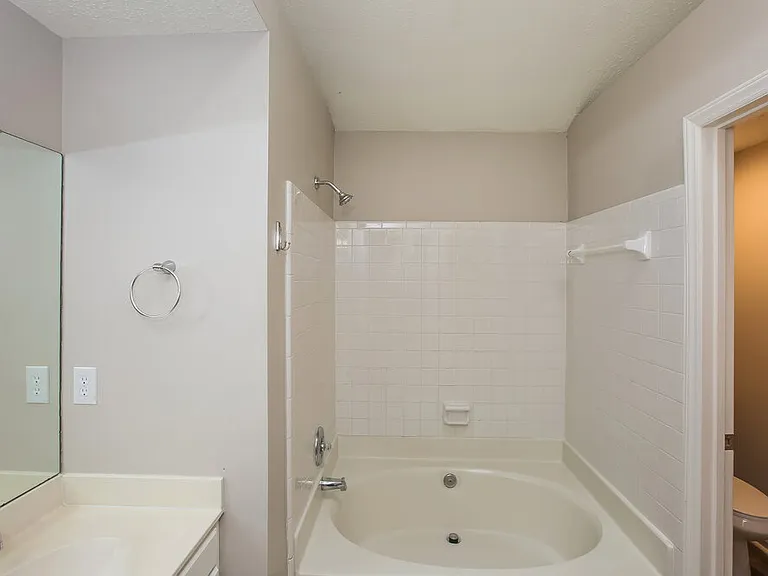 3416 Fortis Ln — Photo 11