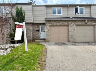 33 Rochelle Ave #41, Hamilton, ON L8W 1P9