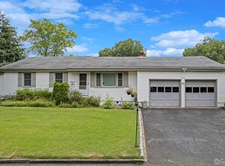 1615 Albert St, Piscataway, NJ