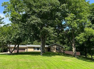 576 Medina Rd, Sandyville, WV 25275