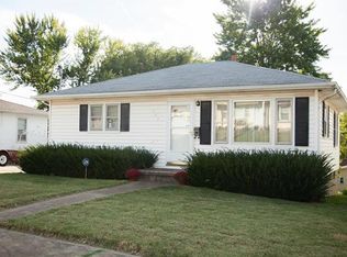 343 Fair St, Washington, MO 63090