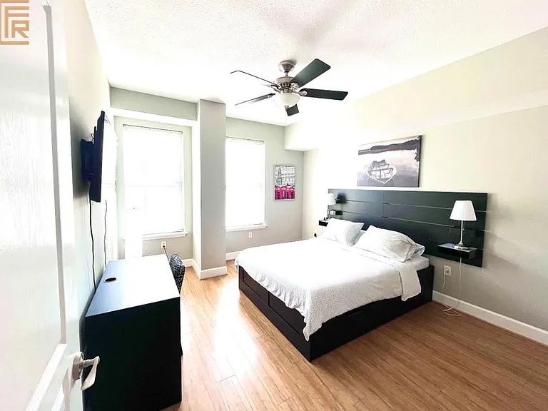 1315 East Blvd #524 — Photo 7