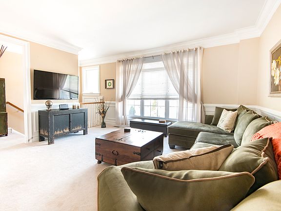 4th image of 204 Debaptiste Ln