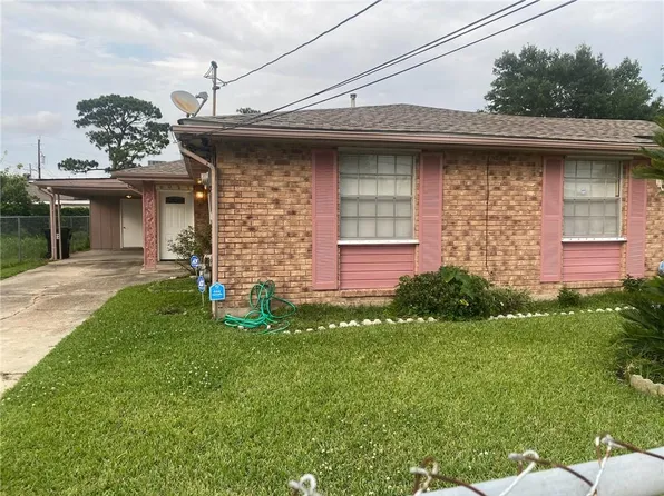 8025-8027 Haney Dr, New Orleans, LA 70128