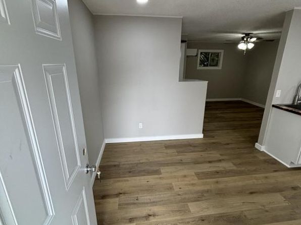 1524 Cranfield Rd UNIT 13