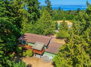 7347 E Collins Rd, Pt Orchard, WA 98366