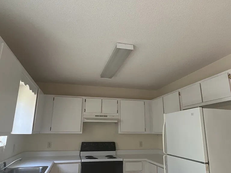 kitchen 8E_07172024