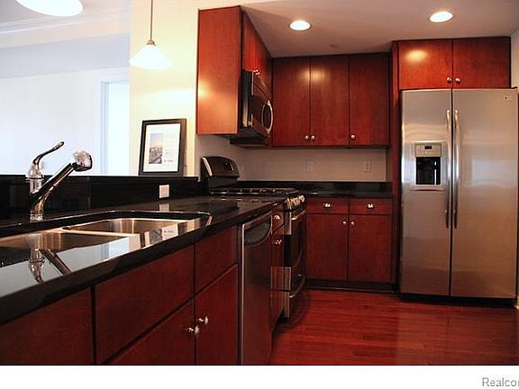 5th image of 1135 Shelby St #47/2709
