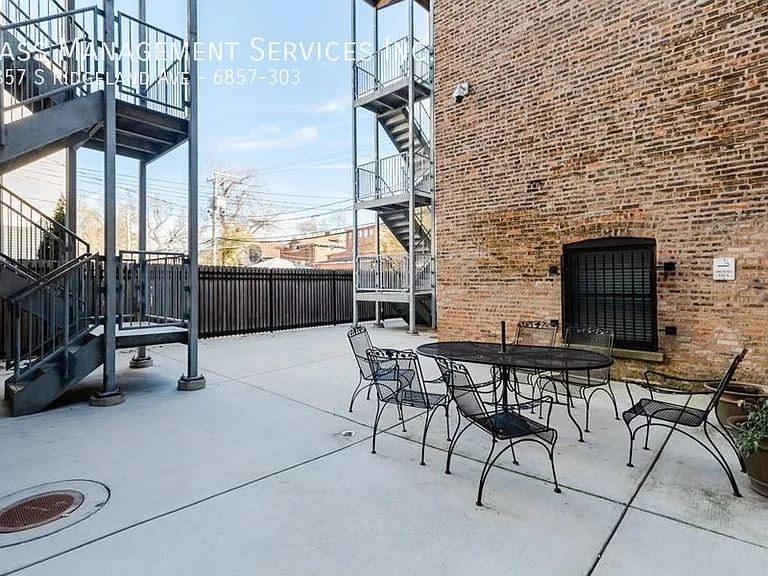 6857 S Ridgeland Ave #303 — Photo 14