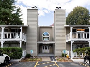 1240 Youngs Rd UNIT C, Buffalo, NY 14221