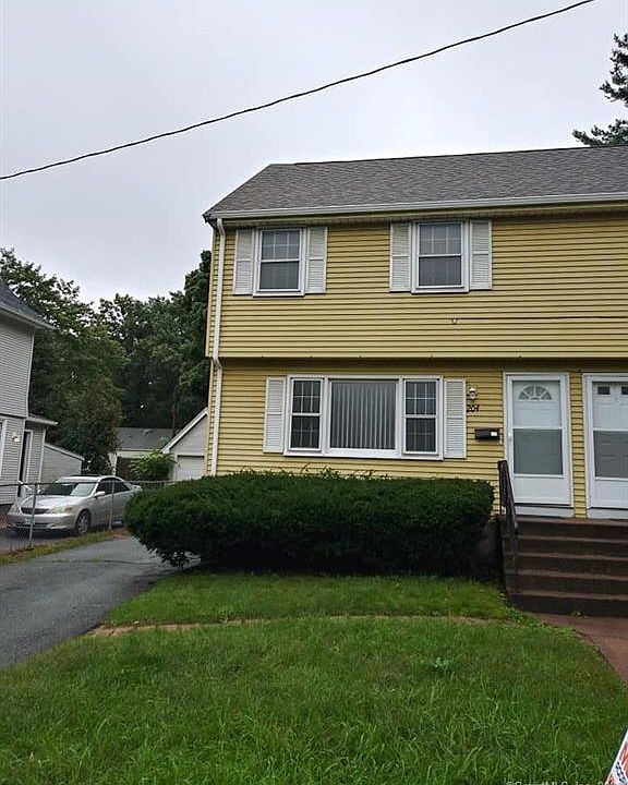 2nd image of 202 School St
