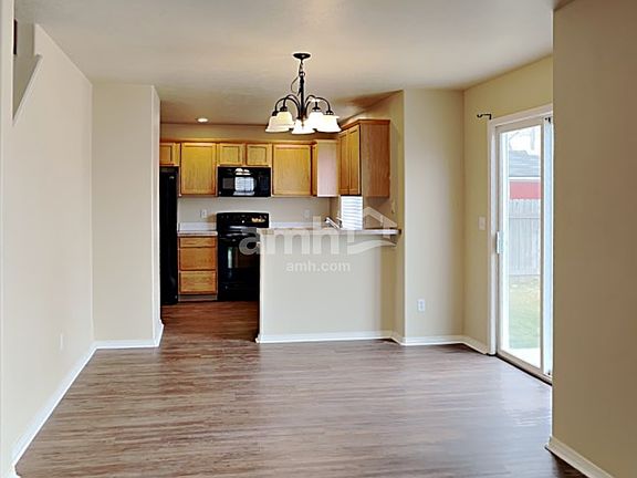 5th image of 1257 N Forty Niner Ave