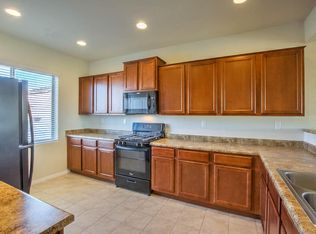 10020 Artemsia Ave SW, Albuquerque, NM 87121