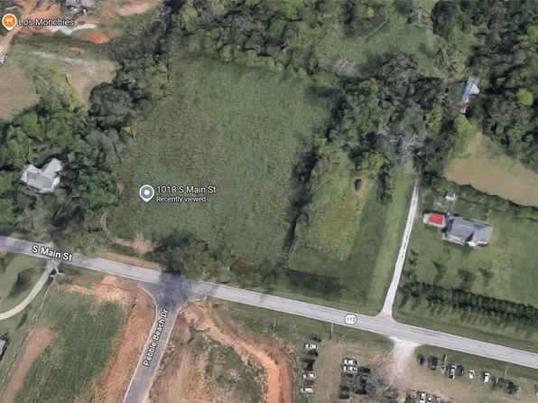 1018 S Main St, Cave Springs, AR 72718