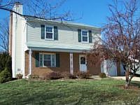 1st image of 905 Peconic Pl