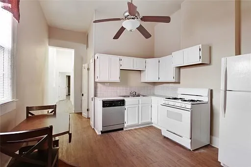 3335 Saint Ann St — Photo 7