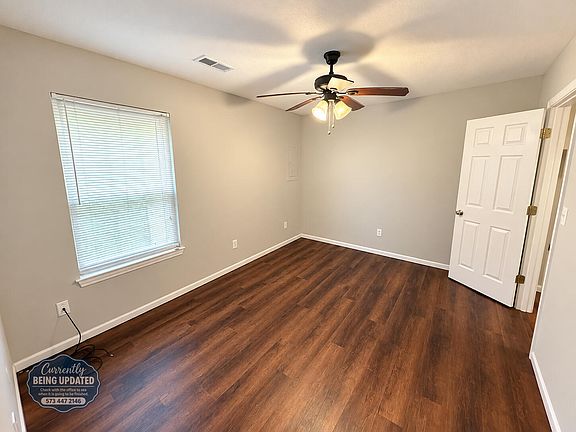5th image of 5569 Pinehurst Ln